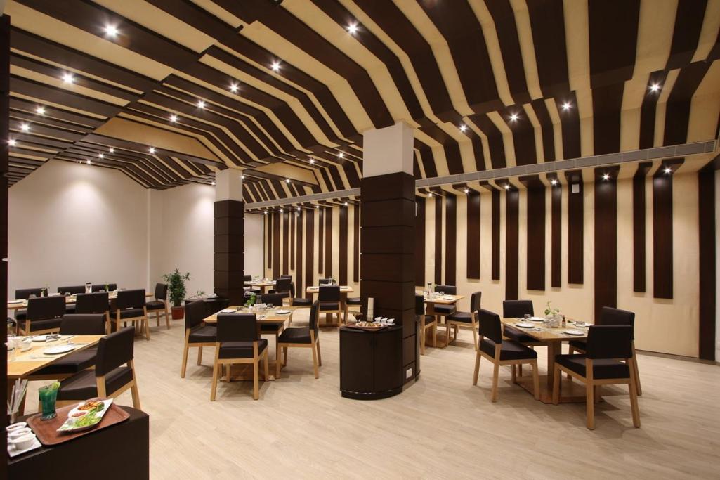 ואדודרה Prakruti Resort מראה חיצוני תמונה